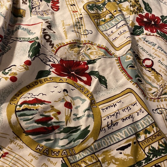 Jonathan Martin Hawaiian shirt - Picture 3 of 4